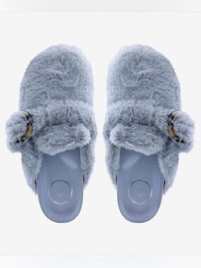NEW Solei Sea Aspen Faux Fur
Clog in BIMINI BLUE, Size 8